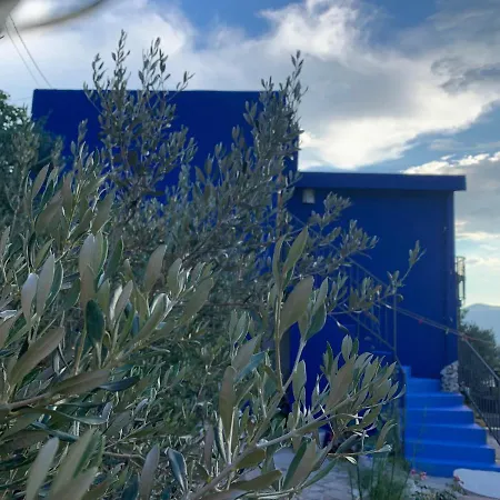 Bb Villa *